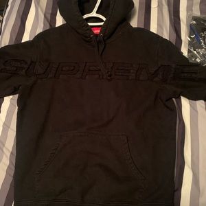 Supreme hoodie